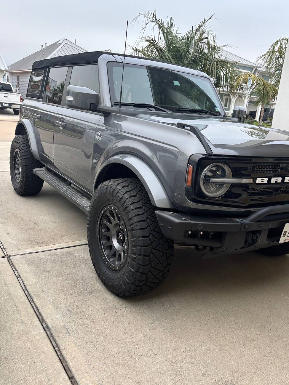 Ford Bronco Rear spacer lift - no alignment needed? IMG_2279