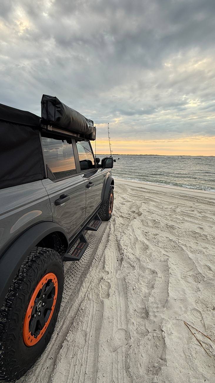 Ford Bronco Soft Top Cross Bars IMG_4480