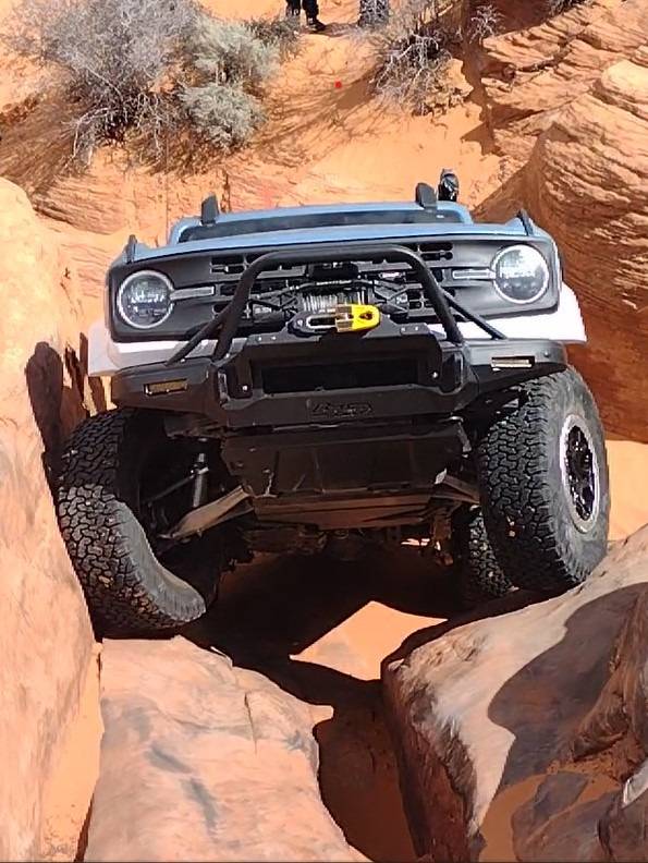 Ford Bronco Bilstein 6100 Installed on 2DR Badlands Sasquatch Screenshot 2024-03-24 194923