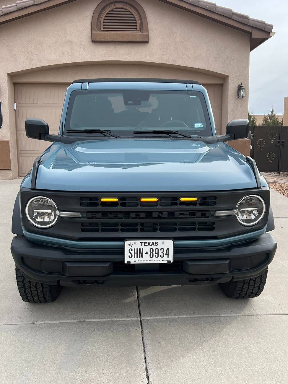 Ford Bronco 2022 BASE, 4-DR, AREA 51, LOW MILES, MAKE ME AN OFFER! $ IMG_6982.JPEG