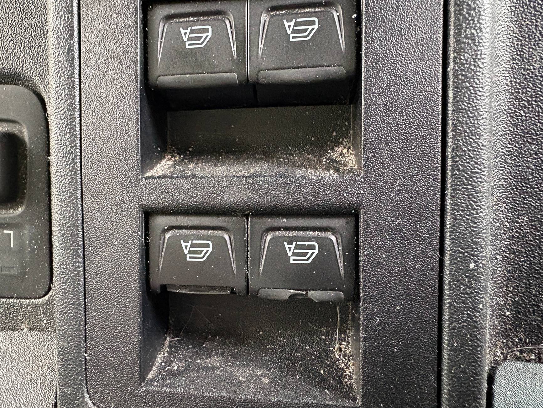 Ford Bronco Window Switches Rubber Broken IMG_0894