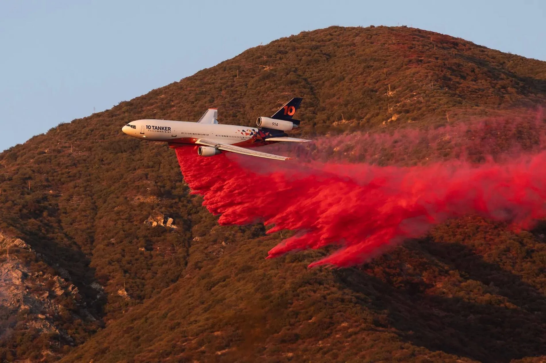 Ford Bronco I Work in Aerial Firefighting. Ask Me Stuff! 1736887347468-m