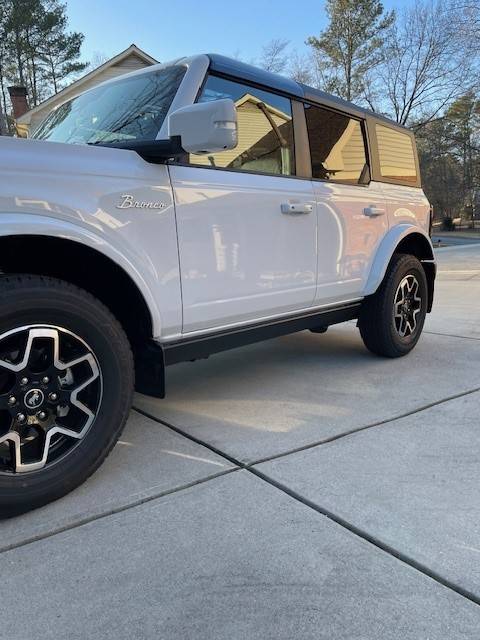 Ford Bronco Best Auto Side Steps? E board installed
