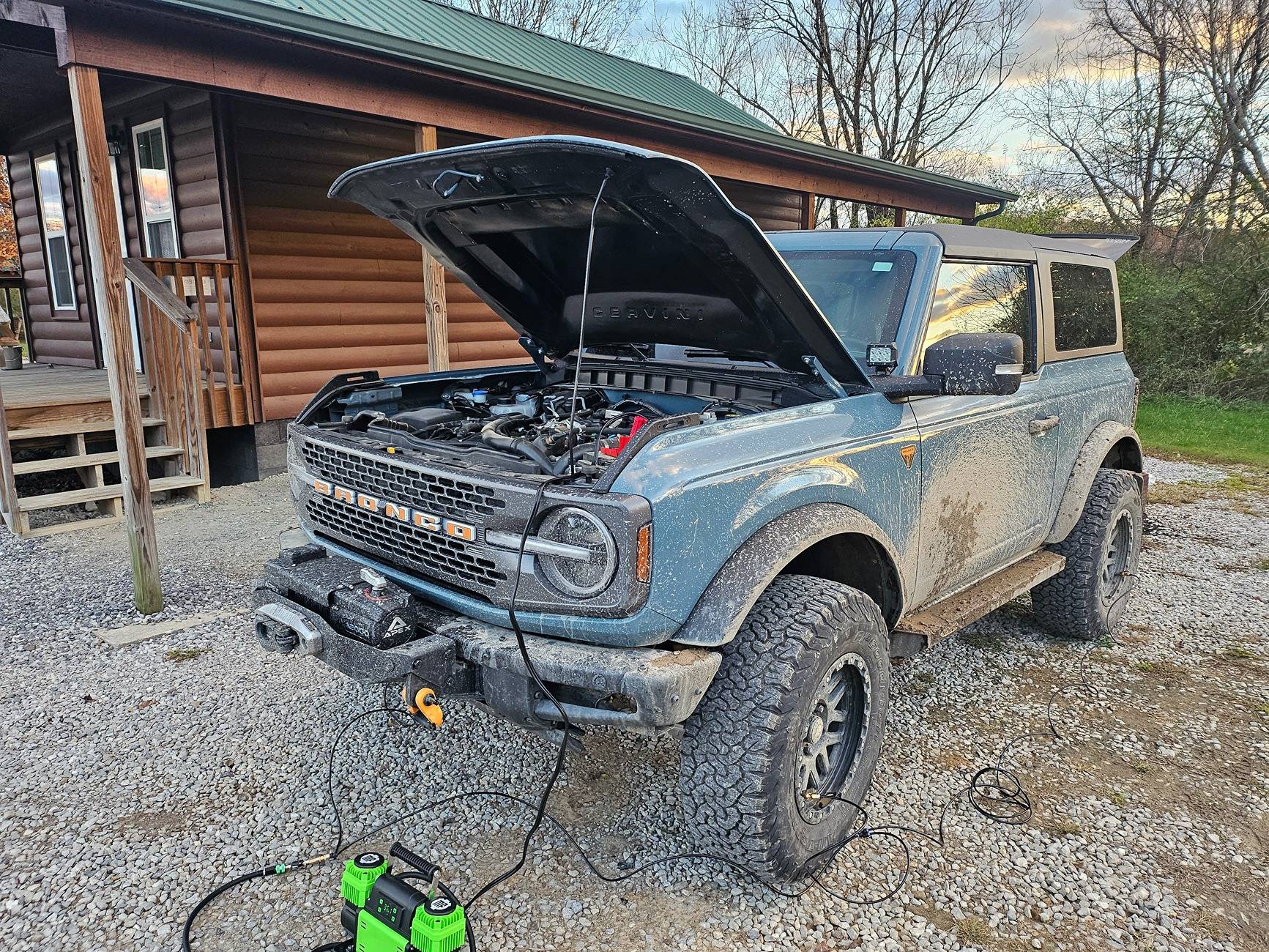 Ford Bronco How do yo store your portable compressor? 4way hose