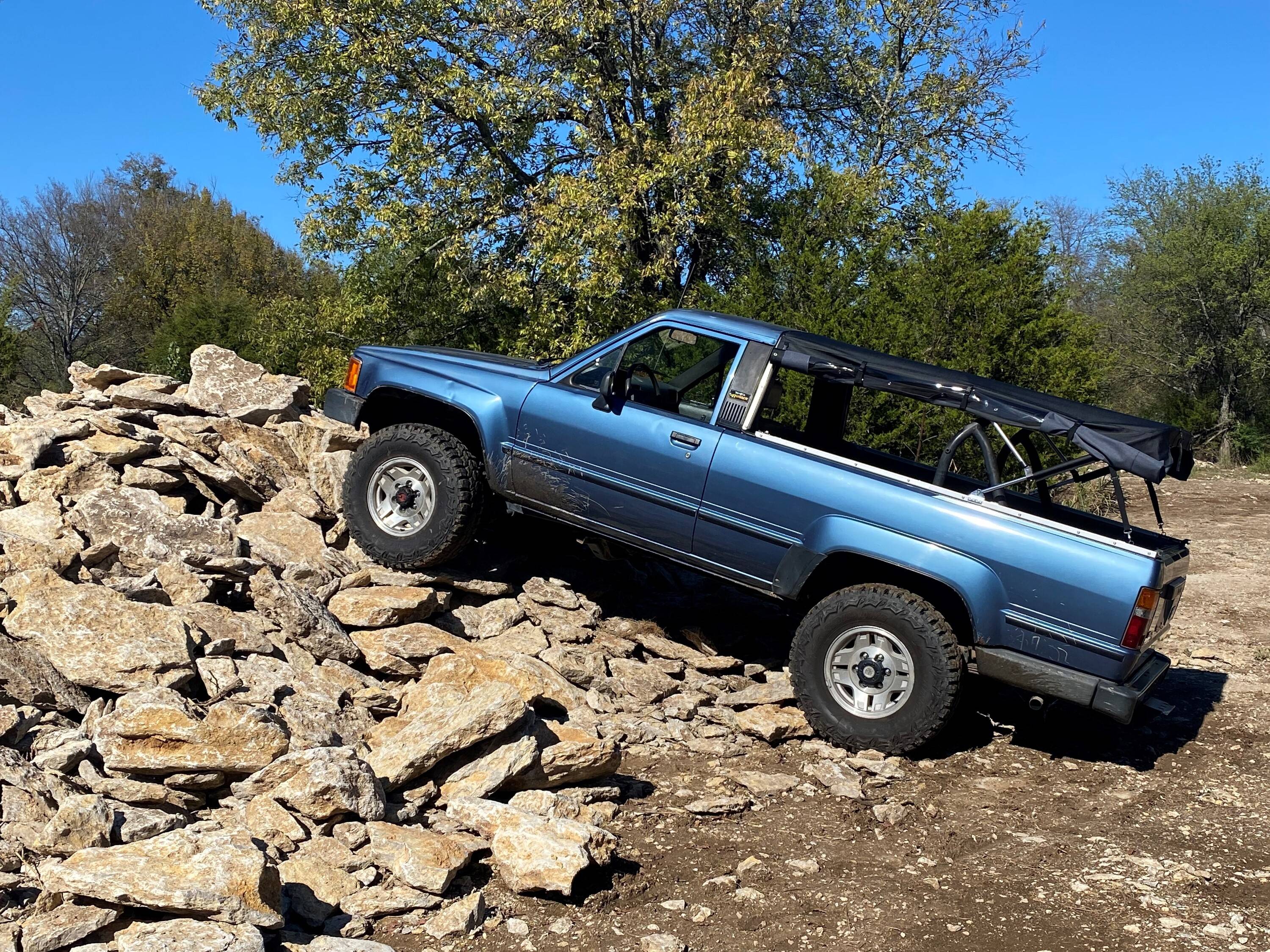 Ford Bronco 2025 Broncos... 2-door going extinct? ahq65Nq