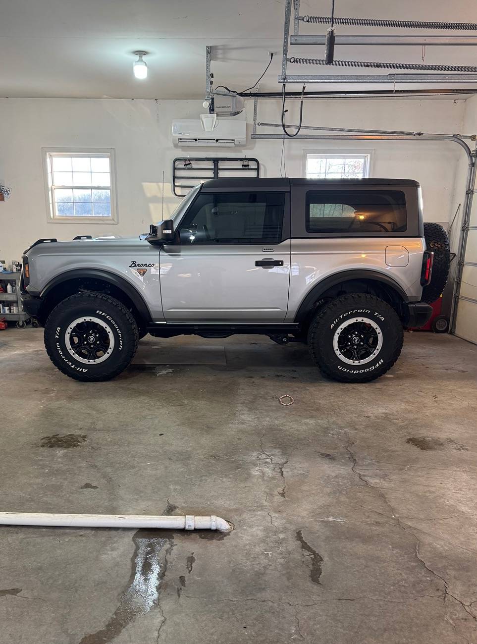 Ford Bronco Show us your installed wheel / tire upgrades here! (Pics) IMG_1007