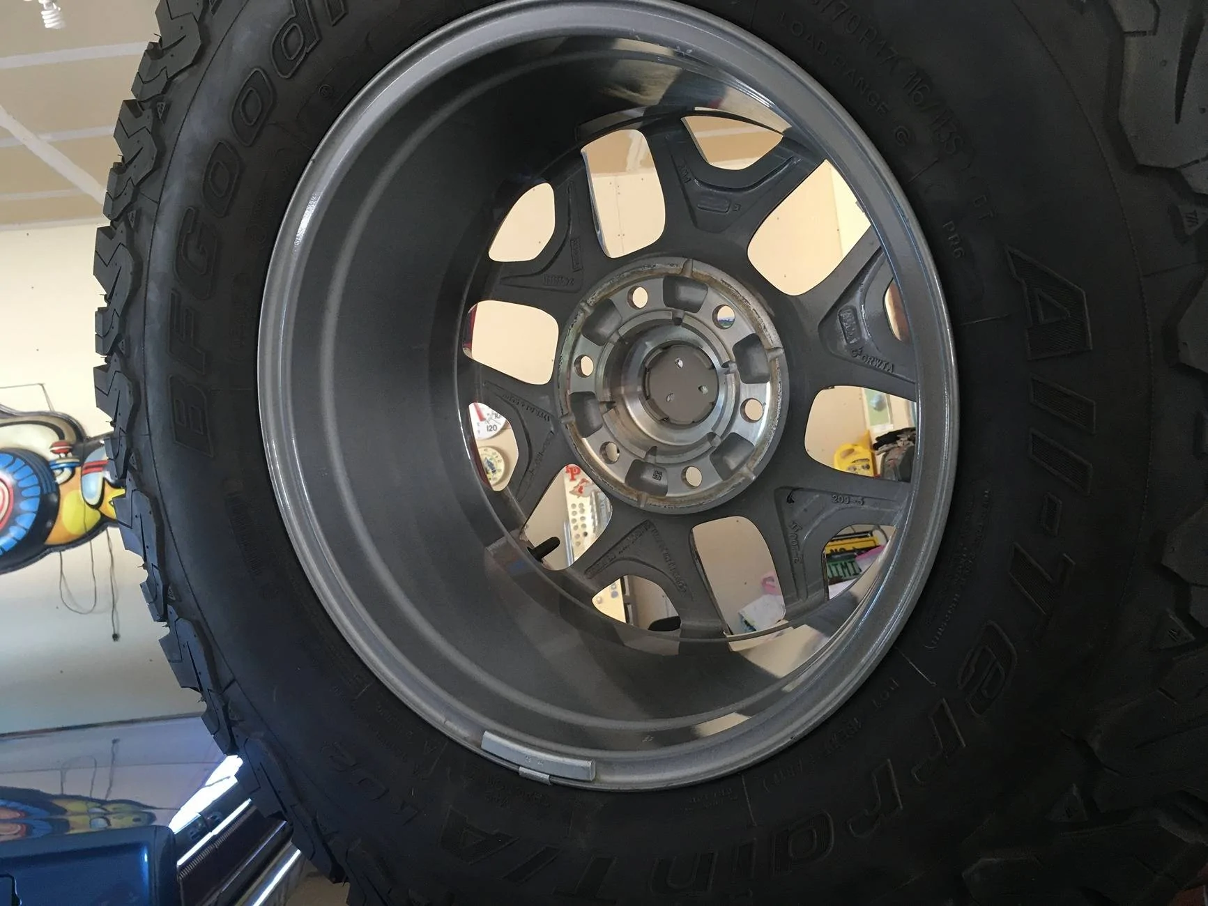 Ford Bronco Badlands Wheels and Tires IMG_2378