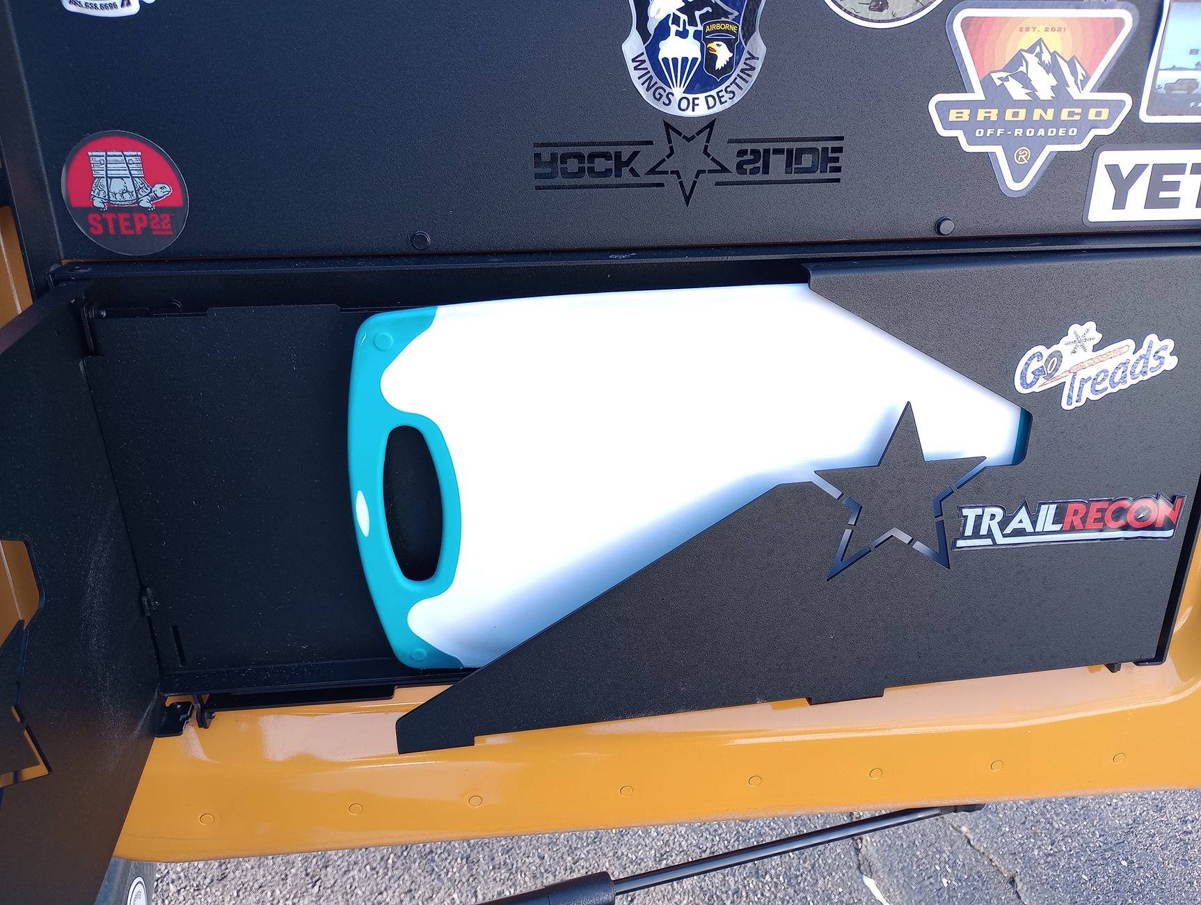 Ford Bronco Rock Slide Engineering tailgate table fits Braptor? 17378253256256174589204807509680