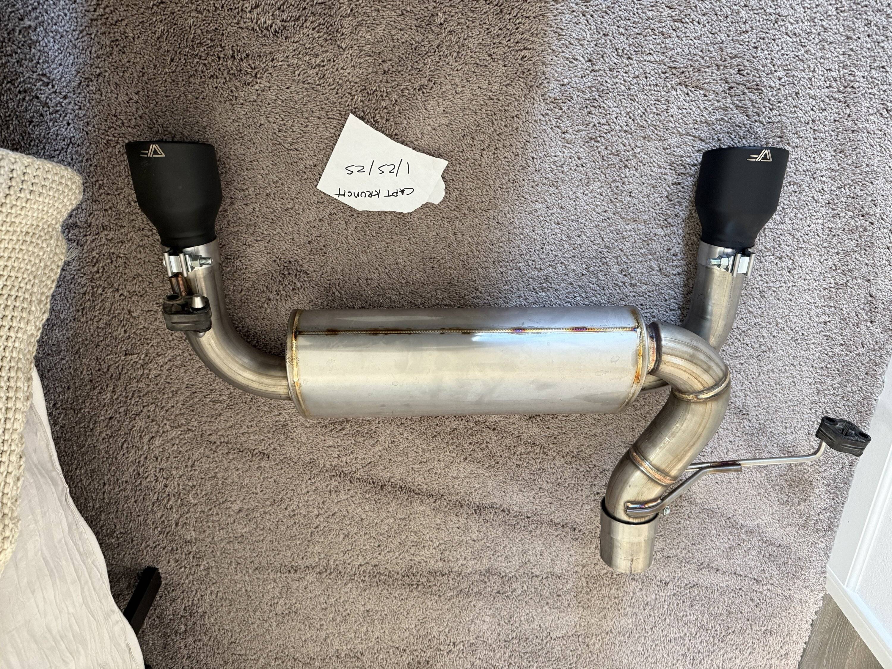 Ford Bronco CVF AXLE BACK 350$ IMG_0584