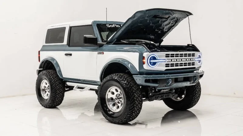 Ford Bronco What hood is this? 2023-ford-bronco-big-bend-4x4-2dr-suv (1)