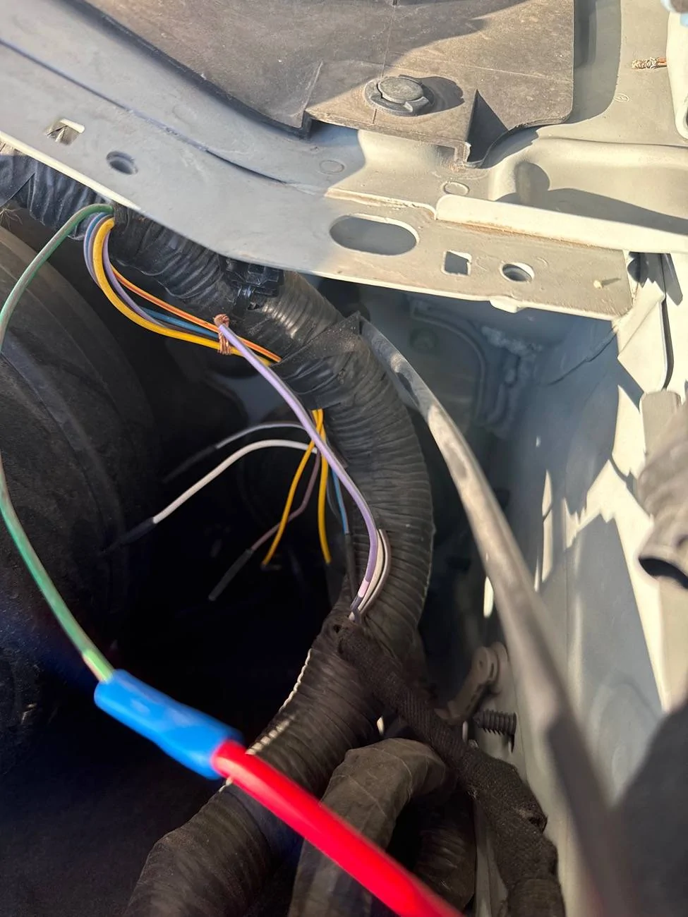 Ford Bronco Wire issues IMG_0863