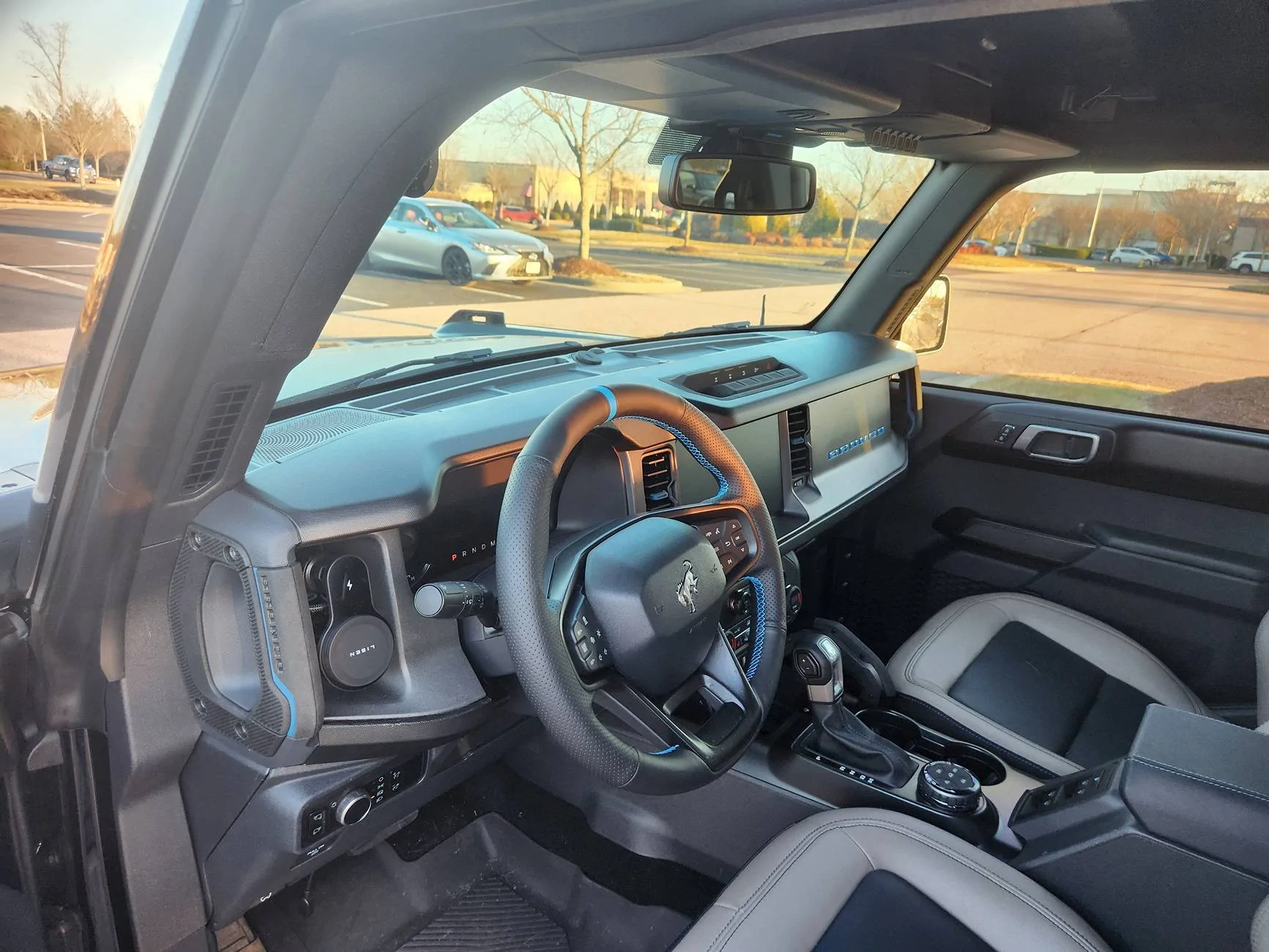 Ford Bronco Has anyone painted their dash? 20250128_170131