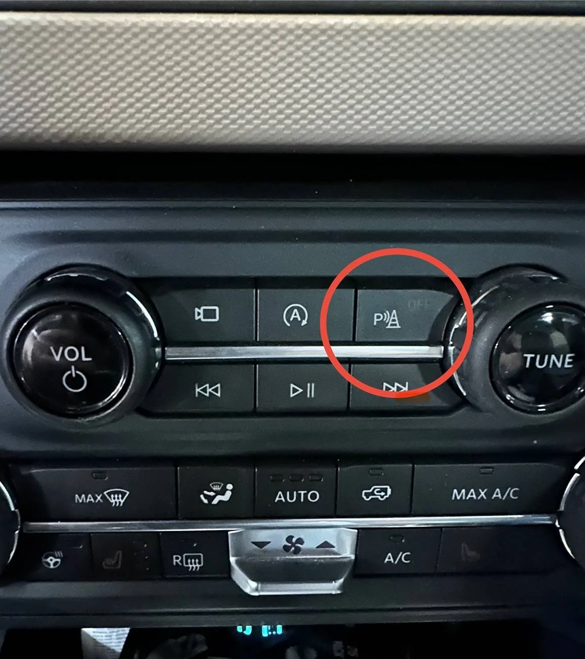 Ford Bronco Disable parking sensors by default? IMG_6246