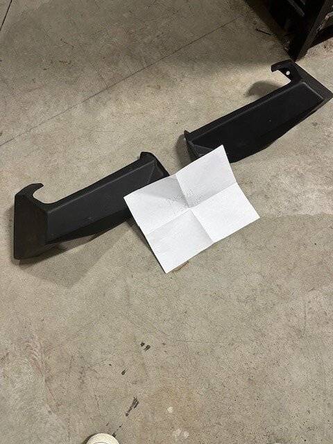 Ford Bronco APG front bumper high clearance corners FS bumper end