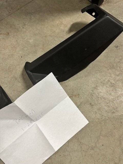 Ford Bronco APG front bumper high clearance corners FS bumper end 2