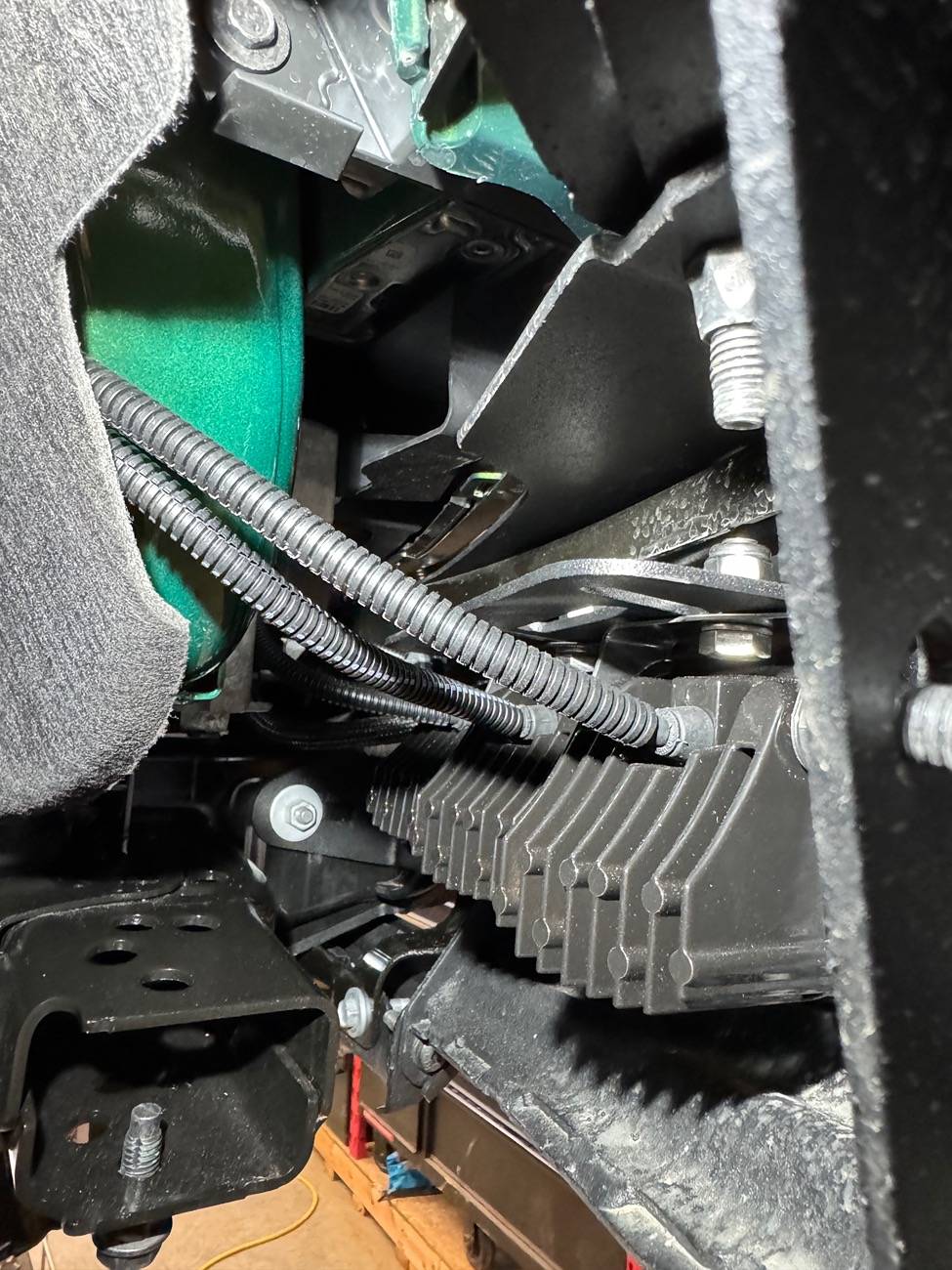 Ford Bronco Debating light setup. Mod bumper triple bracket. SSC2 driving? IMG_1627