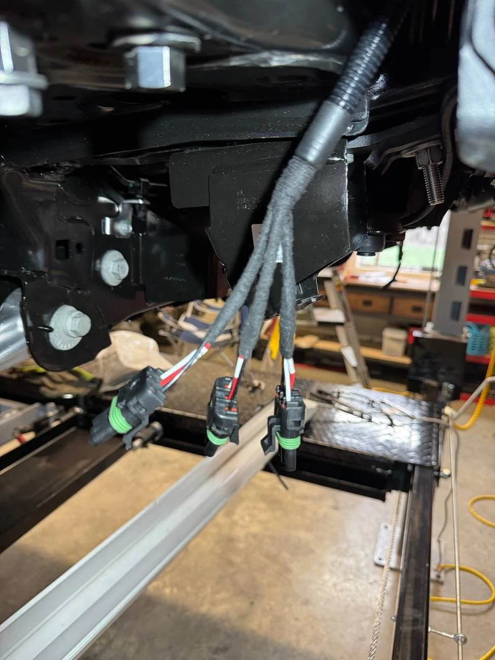 Ford Bronco Debating light setup. Mod bumper triple bracket. SSC2 driving? IMG_1624