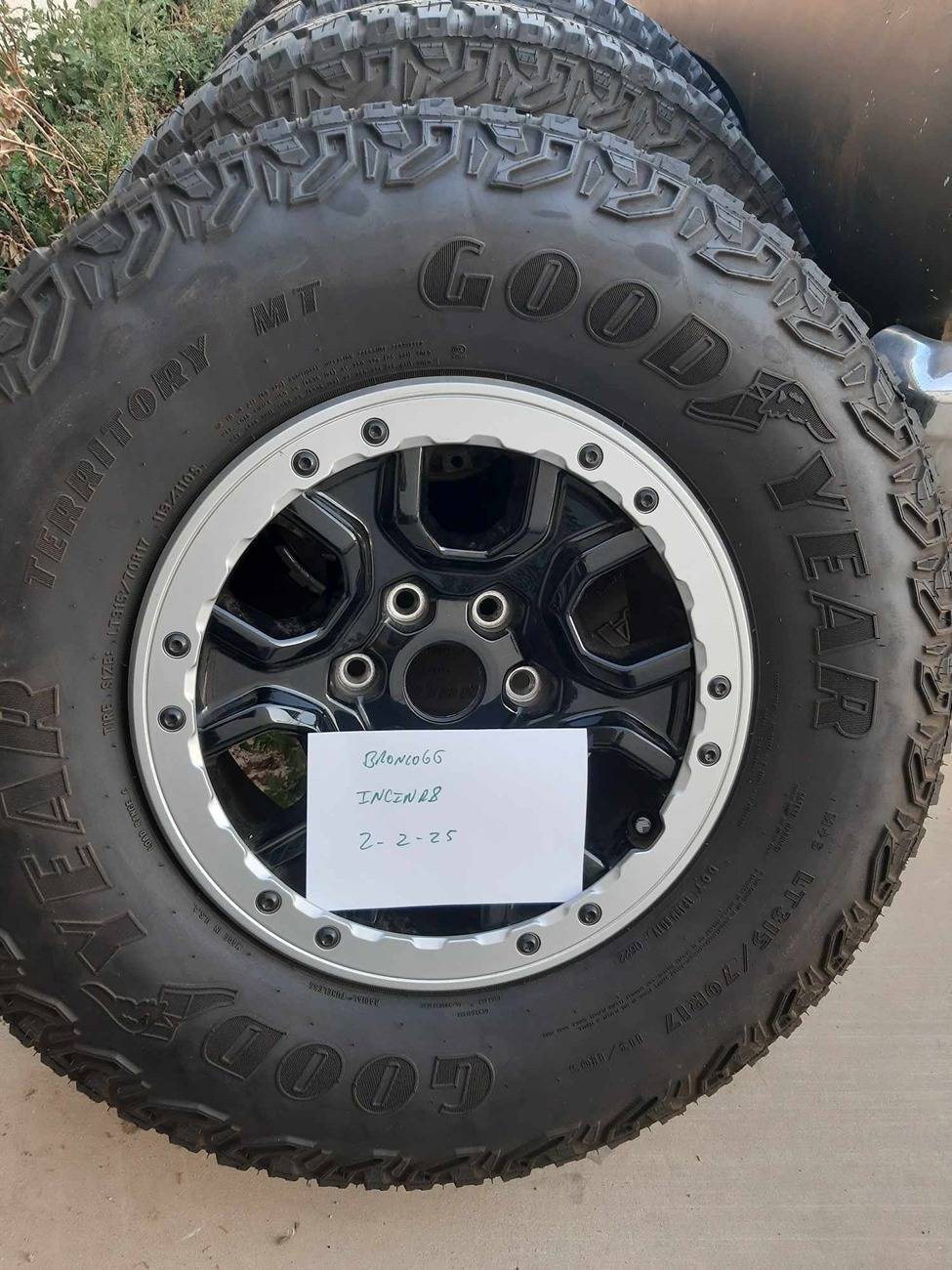 Ford Bronco SAS Wheels / Tires $300.00 Tire2