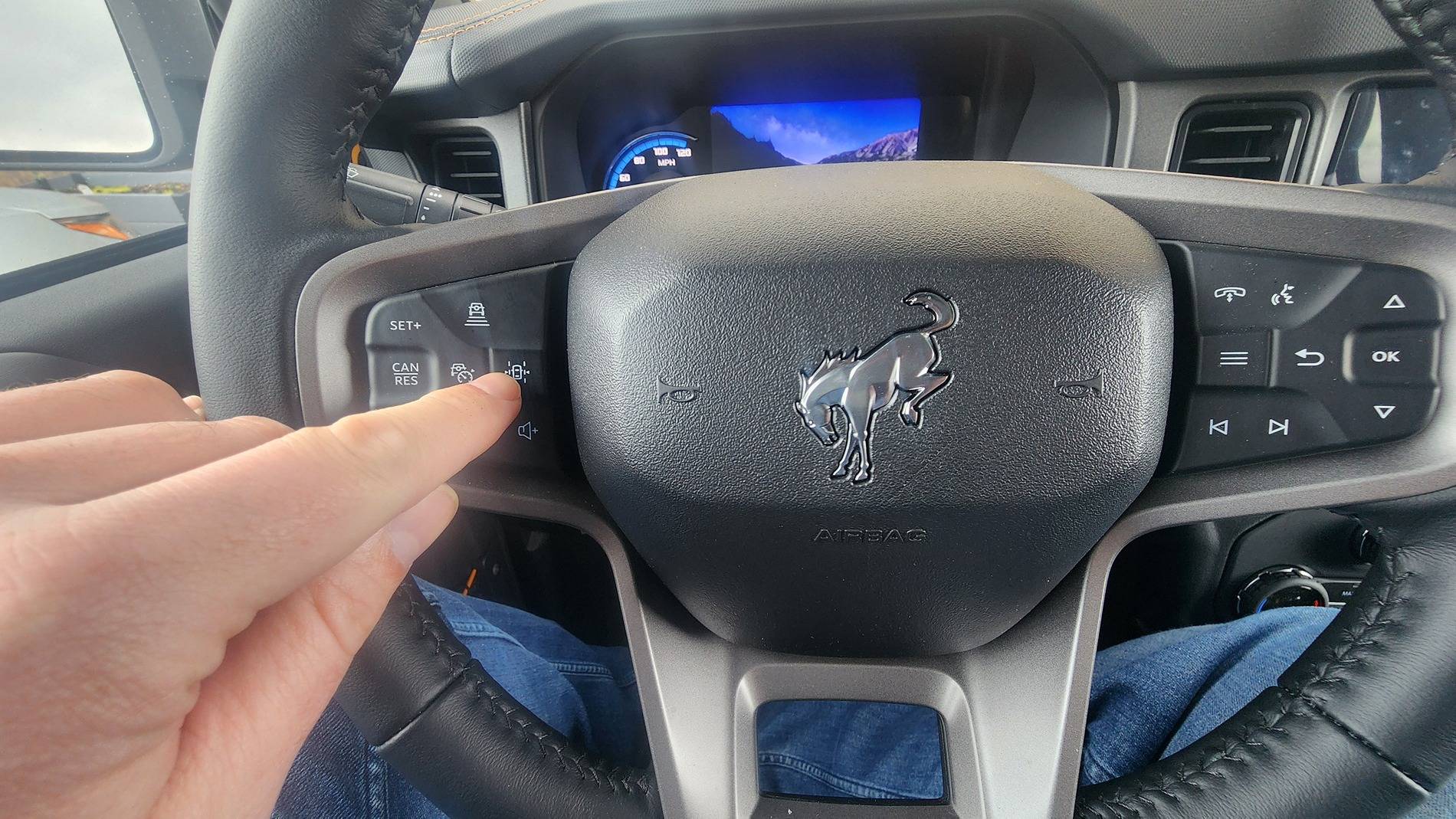 Ford Bronco steering wheel no longer vibrating 20250203_114543