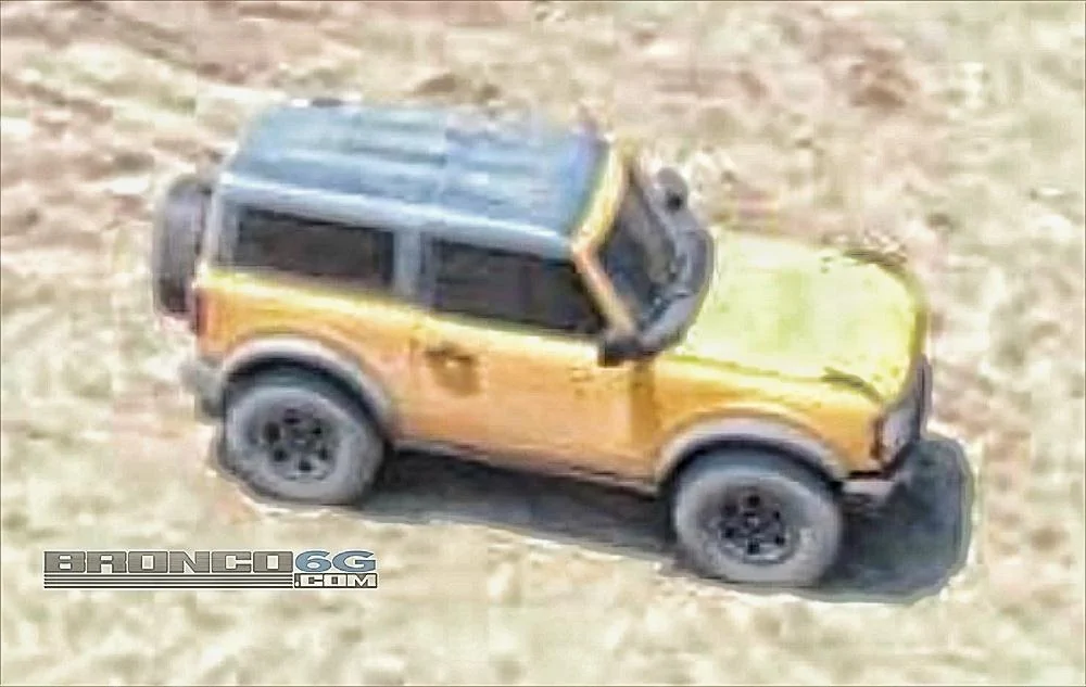Ford Bronco Spied: Uncovered 2-door Bronco and Bronco Sport in the wild from overhead 2021-ford-bronco-2-door-spied-uncovered-01-jpeg