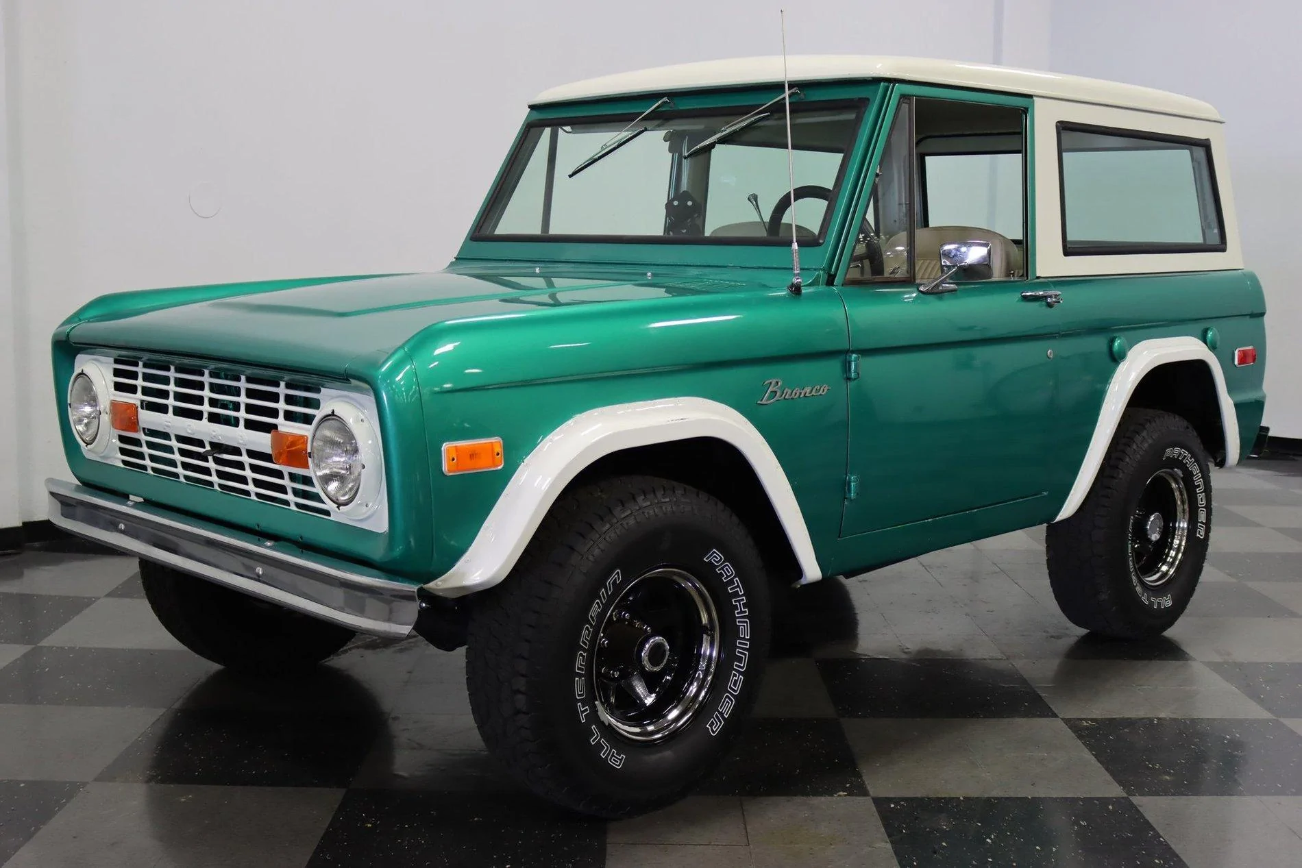 1972-ford-bronco.jpg