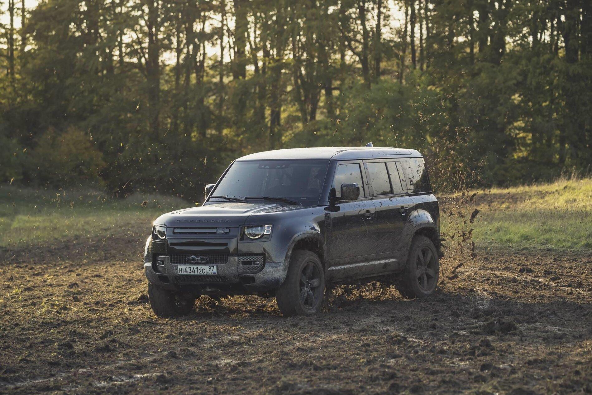 Ford Bronco Compared to a Defender - some general thoughts and concerns. land-rover-defender-110_01