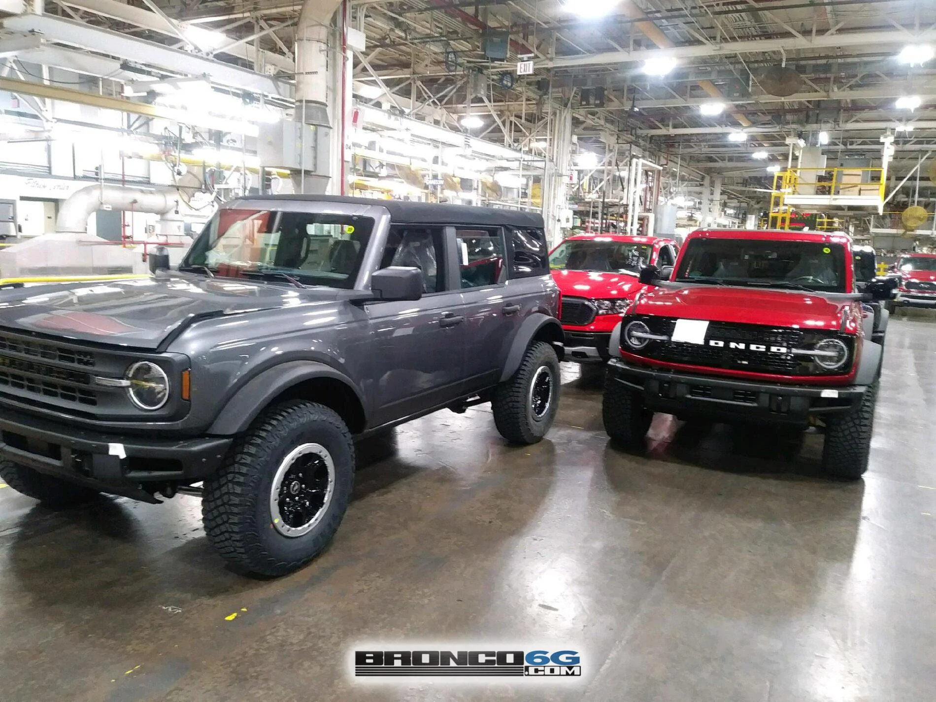 Ford Bronco 9 NEW Broncos @ factory by Ford Stig! Bronco-palooza ??? 5 - Carbonized Grey Base 4 door Sasquatch 1