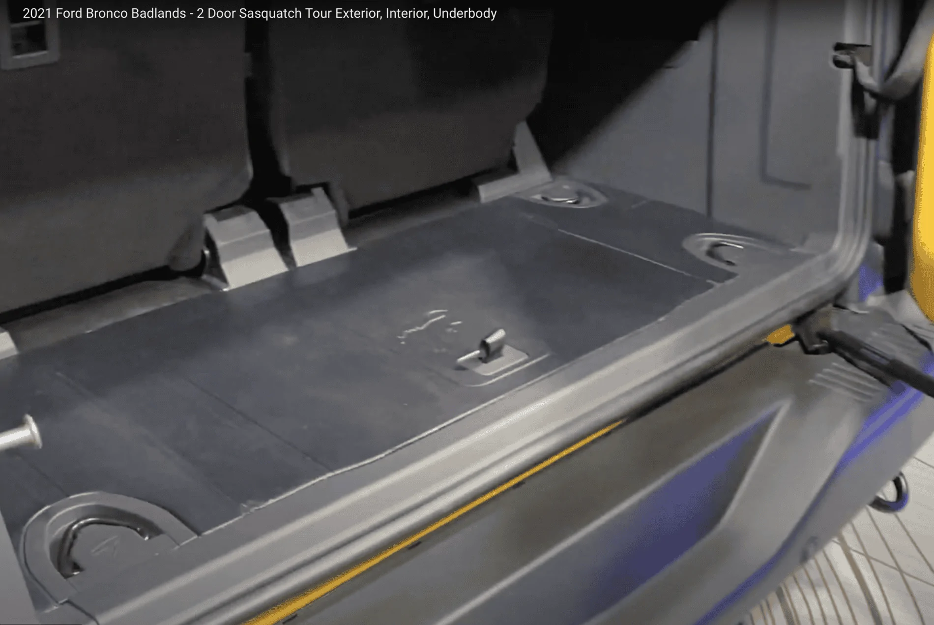 rear floor storage.webp