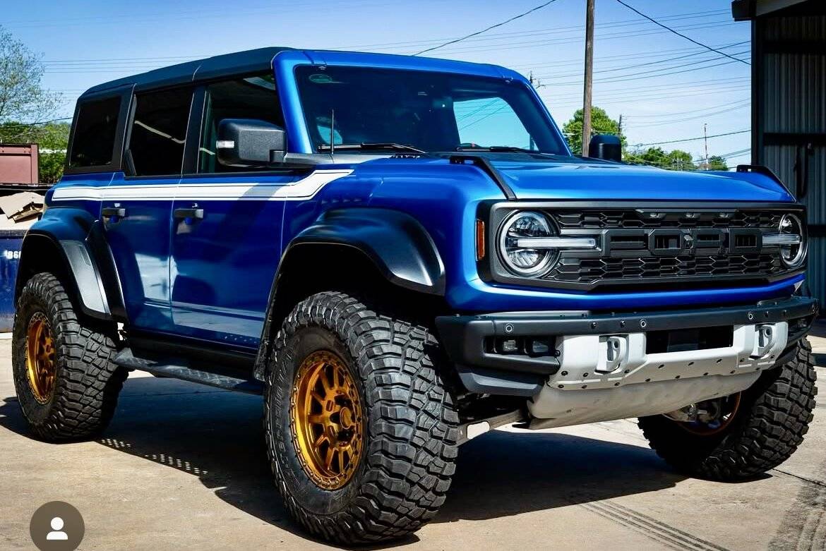 Ford Bronco Help w/ Wheel/Tire ID IMG_6598