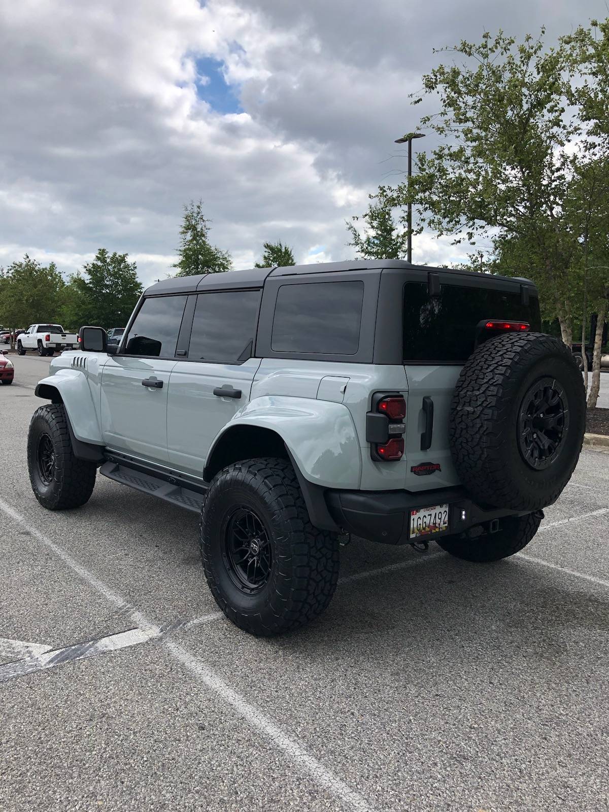 Ford Bronco Help w/ Wheel/Tire ID JC09Tr