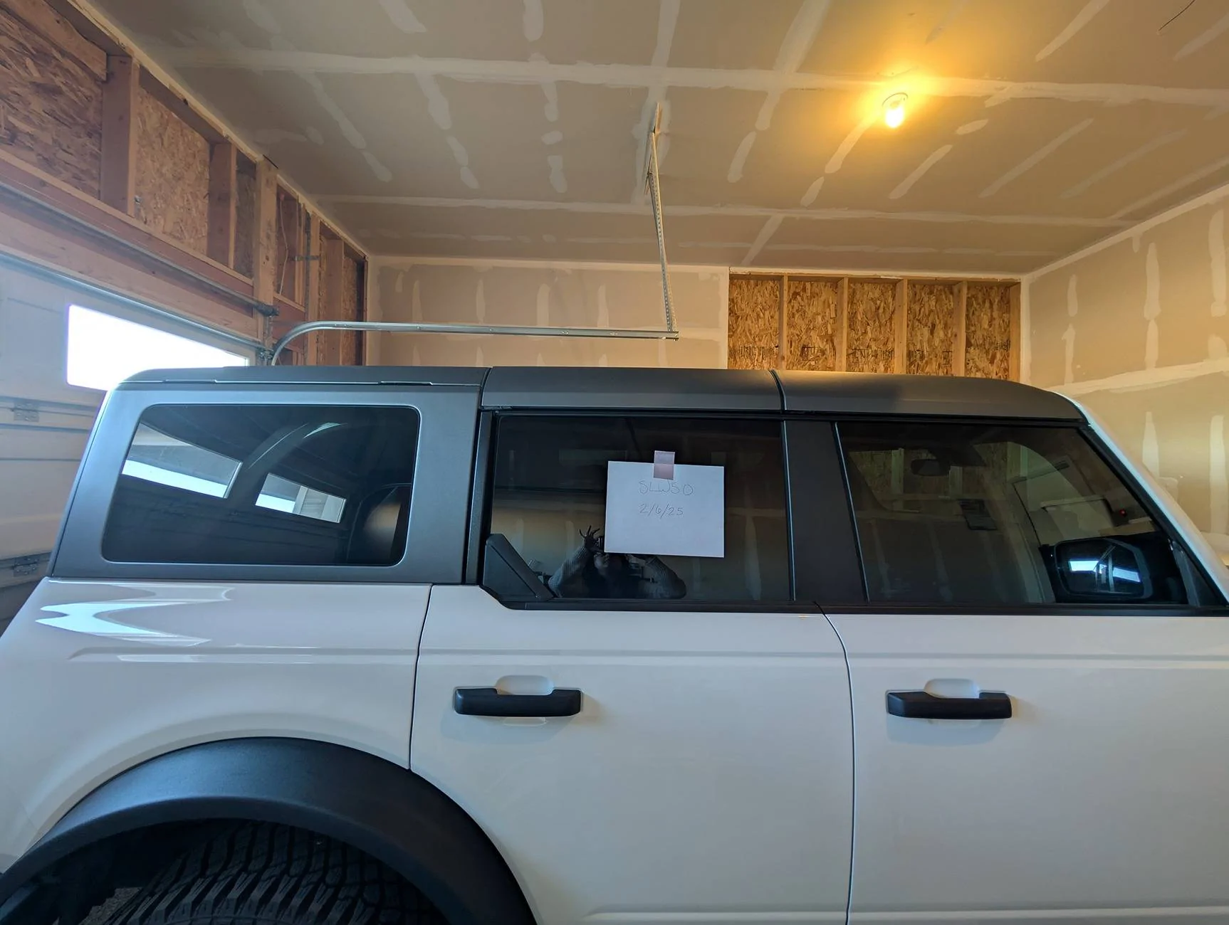 Ford Bronco OEM 4-door Hard Top 73221