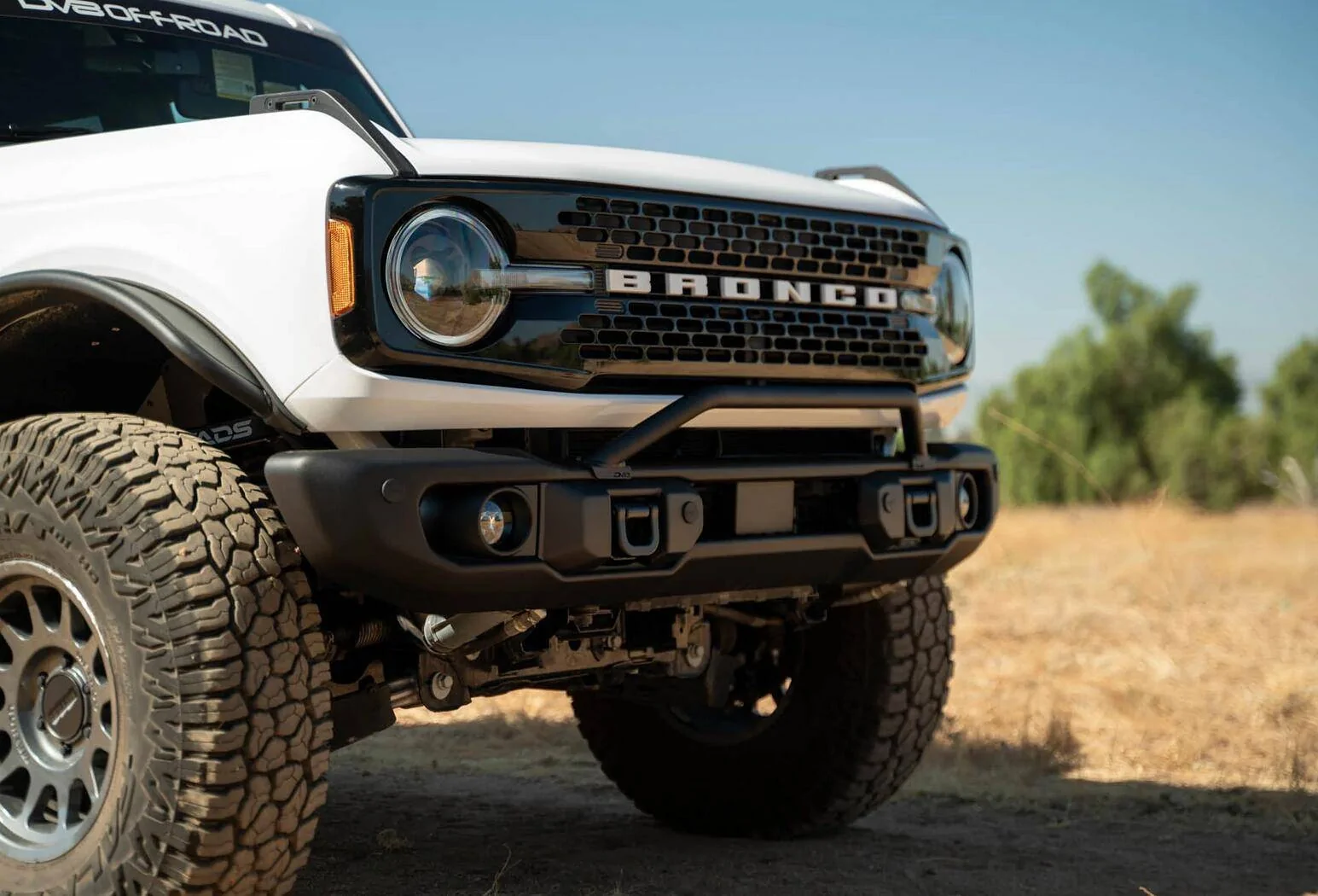 Ford Bronco KC Lights on Capable Bumper Screenshot 2025-02-07 at 15-47-33 6th Gen Bronco Capable Bull Bar DV8 Offroad