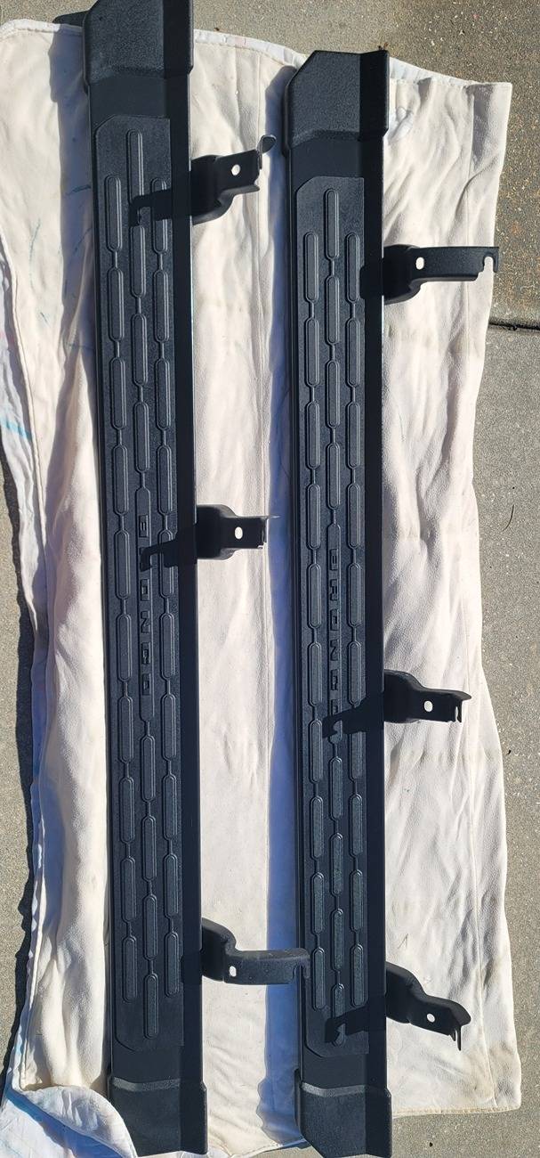 Ford Bronco Bronco OEM running Boards 20250126_105527