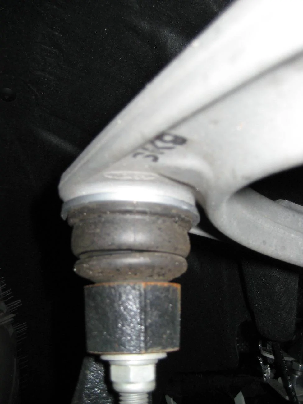 Ford Bronco upper control arm knuckle rubber boot IMG_3195
