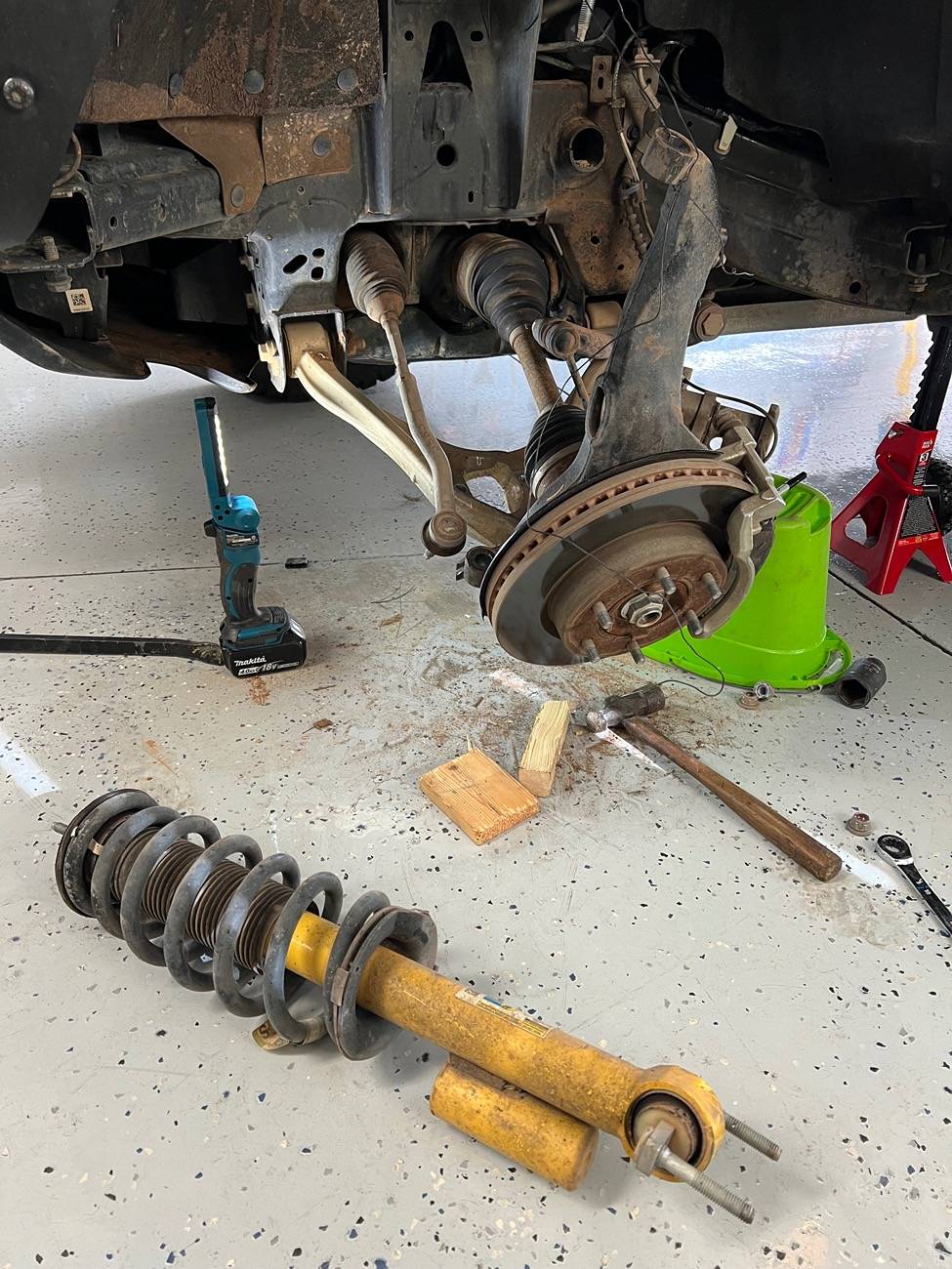 Ford Bronco What did you do TO / WITH your Bronco today? 👨🏻‍🔧🧰🚿🛠 IMG_3030