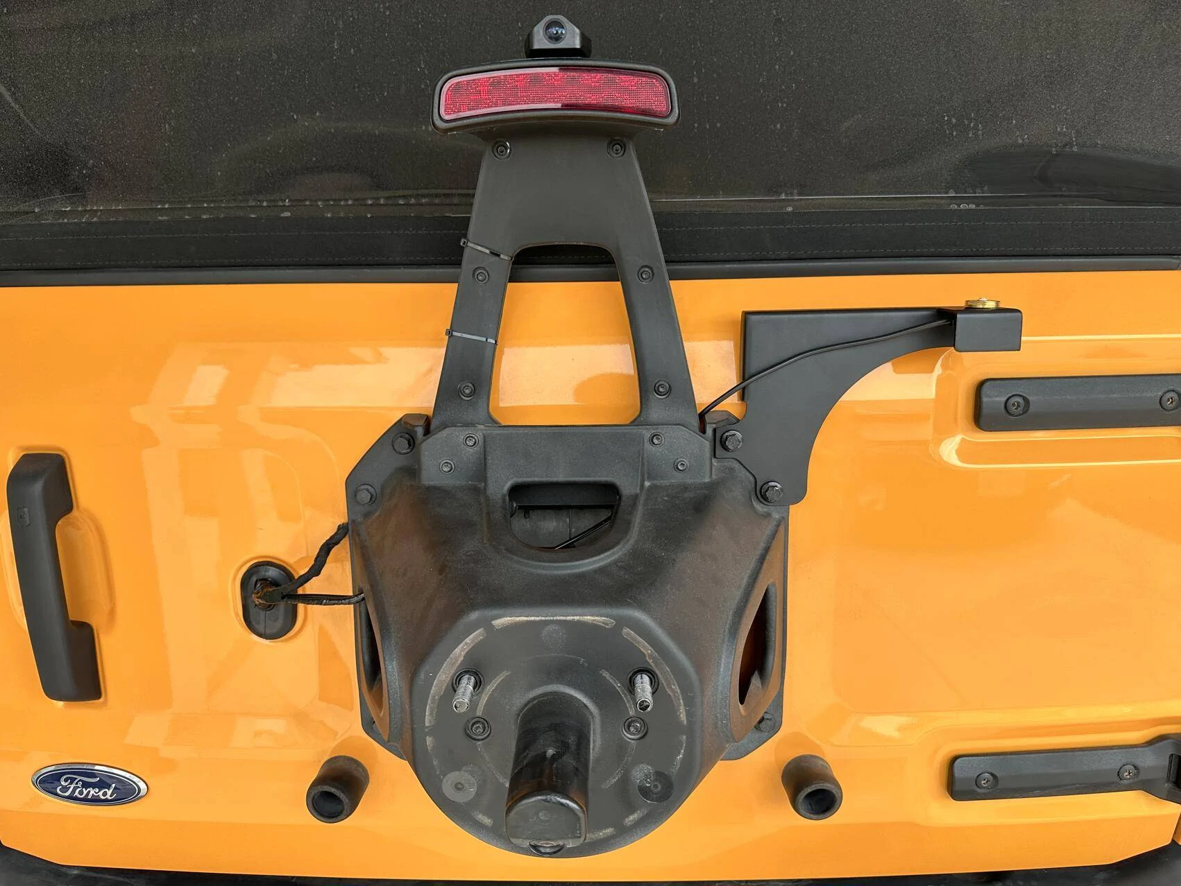 Ford Bronco What did you do TO / WITH your Bronco today? 👨🏻‍🔧🧰🚿🛠 1739222411291-h