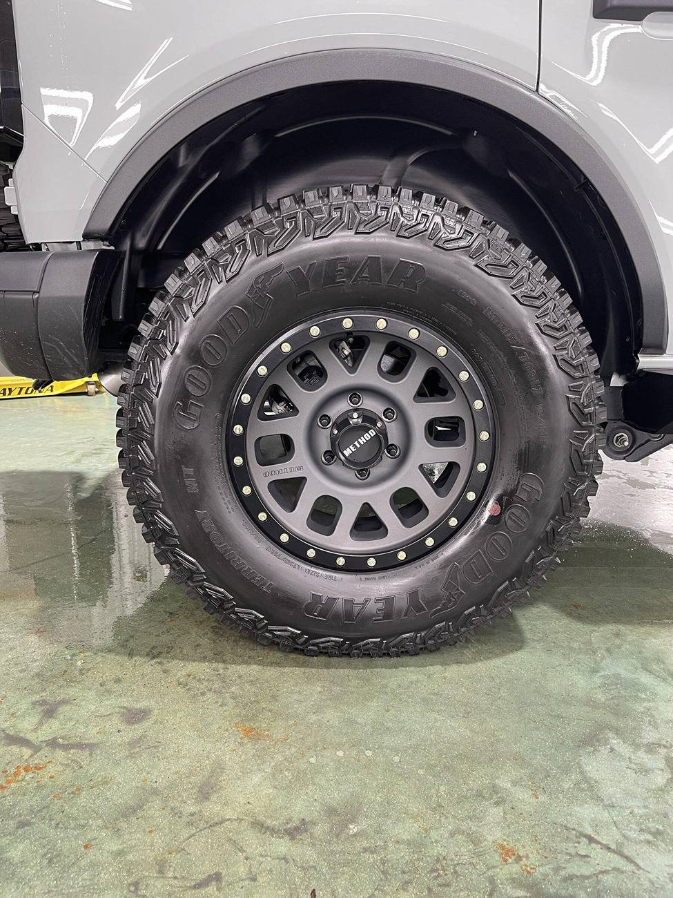 Ford Bronco Ford Performance Method 703 Wheels Weight = 28.4 lbs 1739453902178-9v