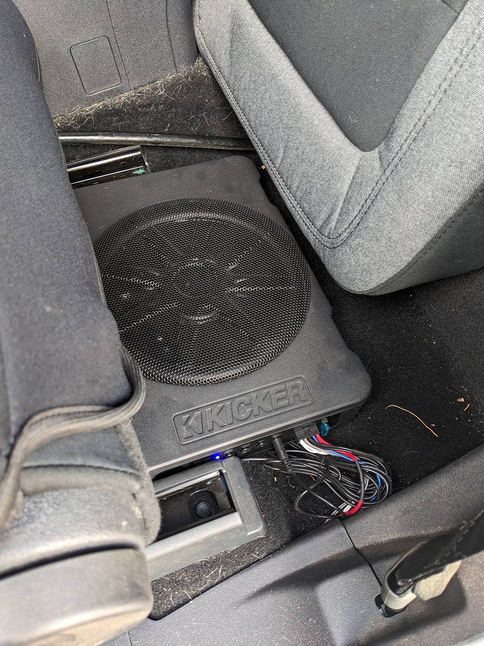 Ford Bronco Under seat powered subs? PXL_20250213_231623955