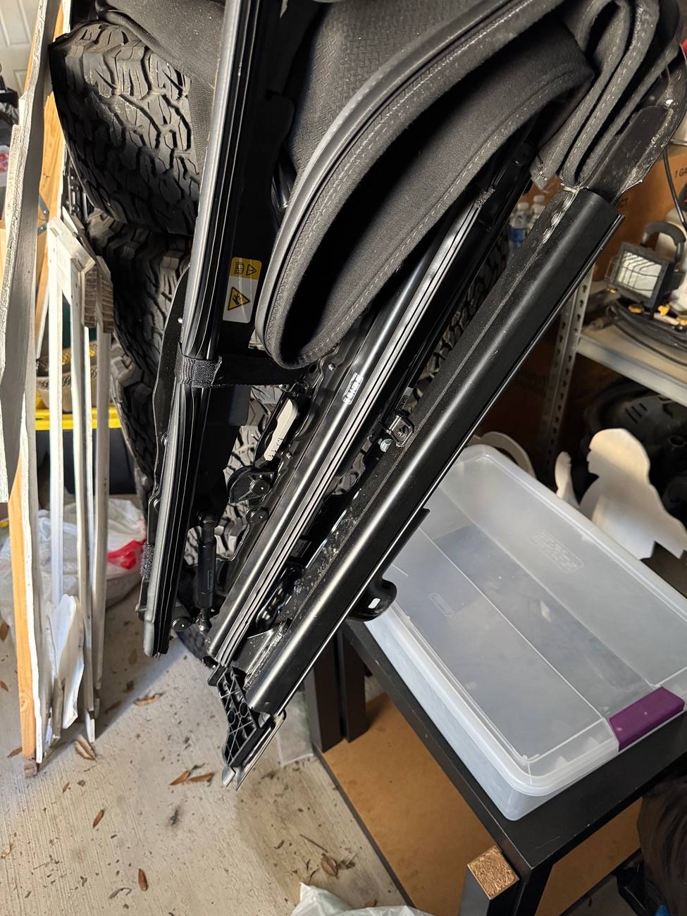 Ford Bronco Soft top plastic bracket broke - Need part # IMG_9324
