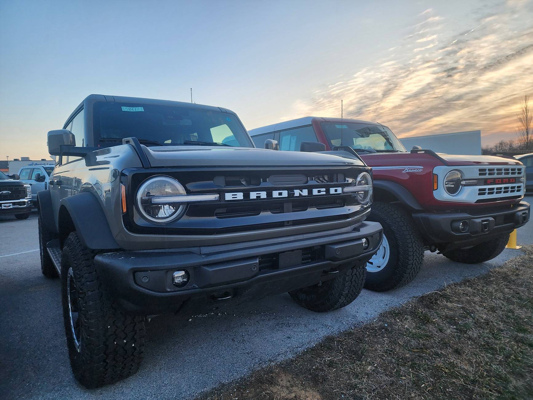 Ford Bronco MARSH GRAY Bronco Club 20250218_070745