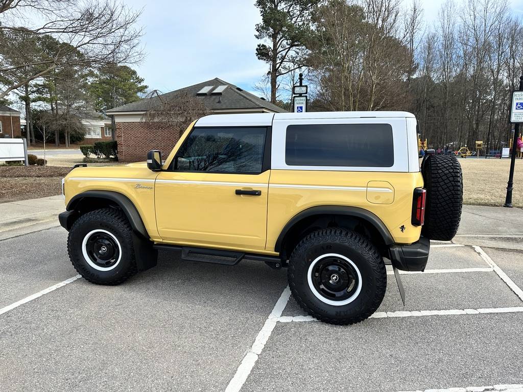 Ford Bronco 2DR -> 4DR -> 2DR 580C883F-2AB3-4DF4-932F-DE007B75D7A3_1_105_c