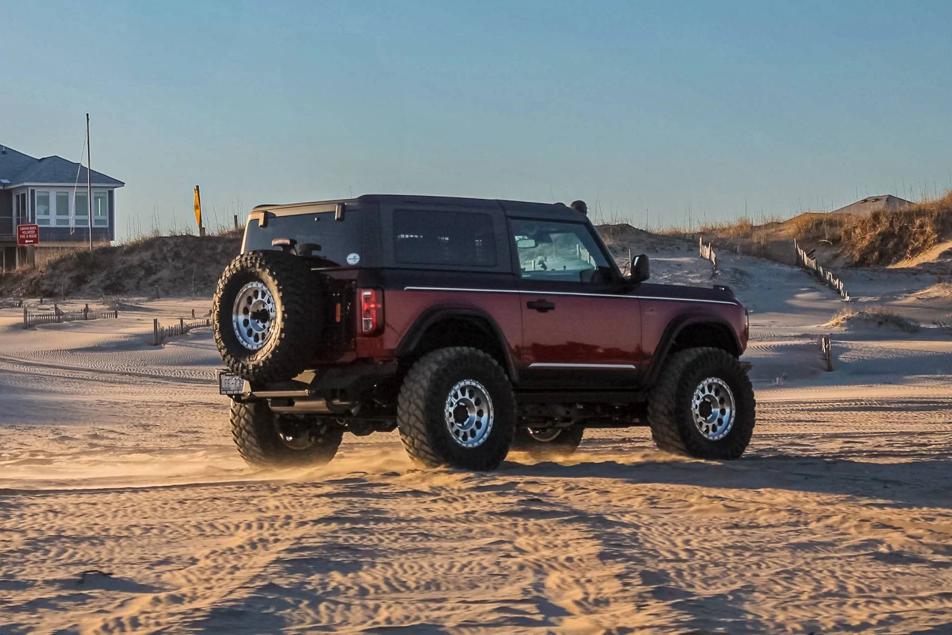 Ford Bronco 2 Door Vs 4 Door 20250202_001038_F2A8D3