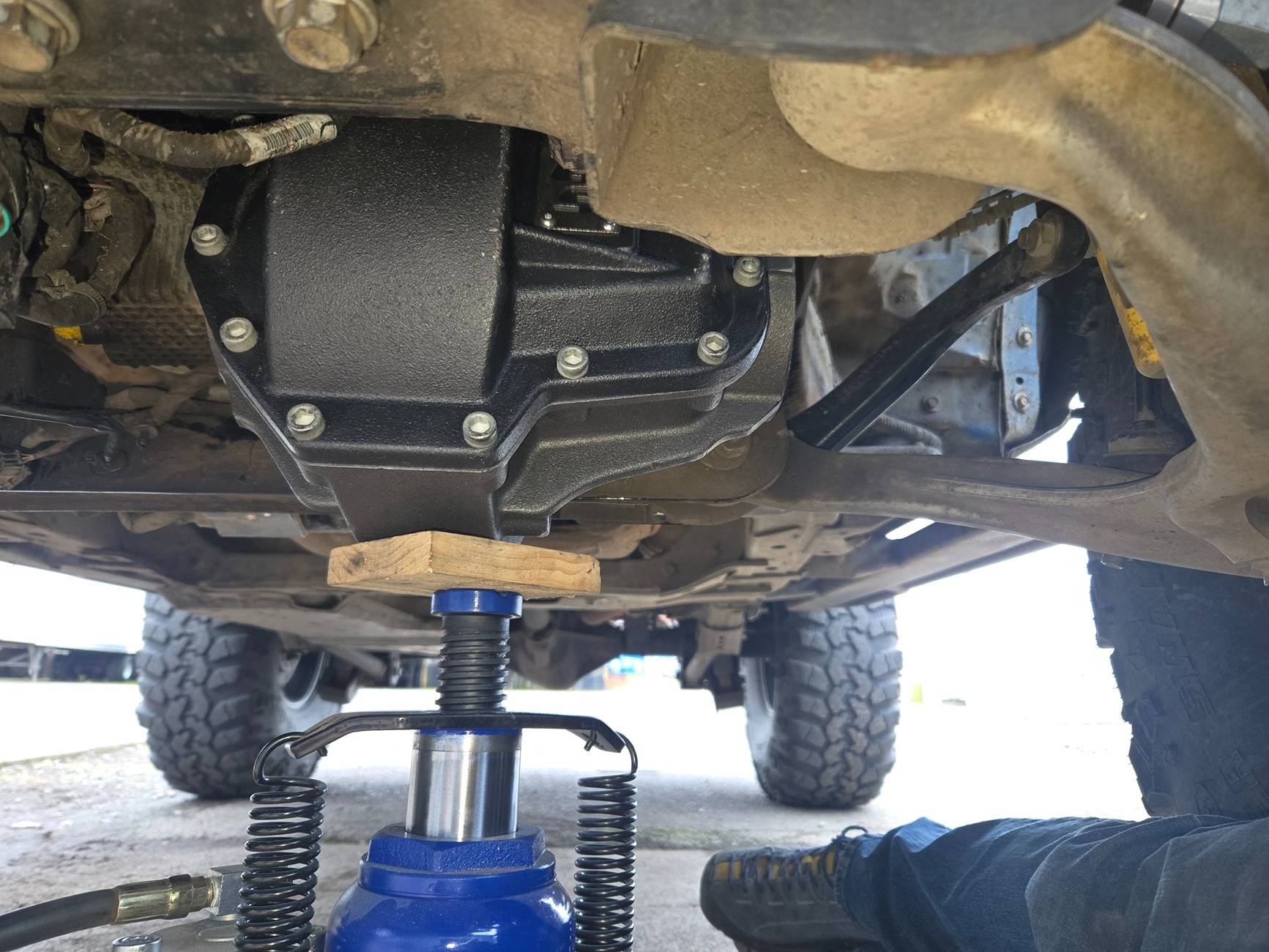 Ford Bronco Dana 60 FDU ....FITS with Extensive Modifications!!! 20250221_162813