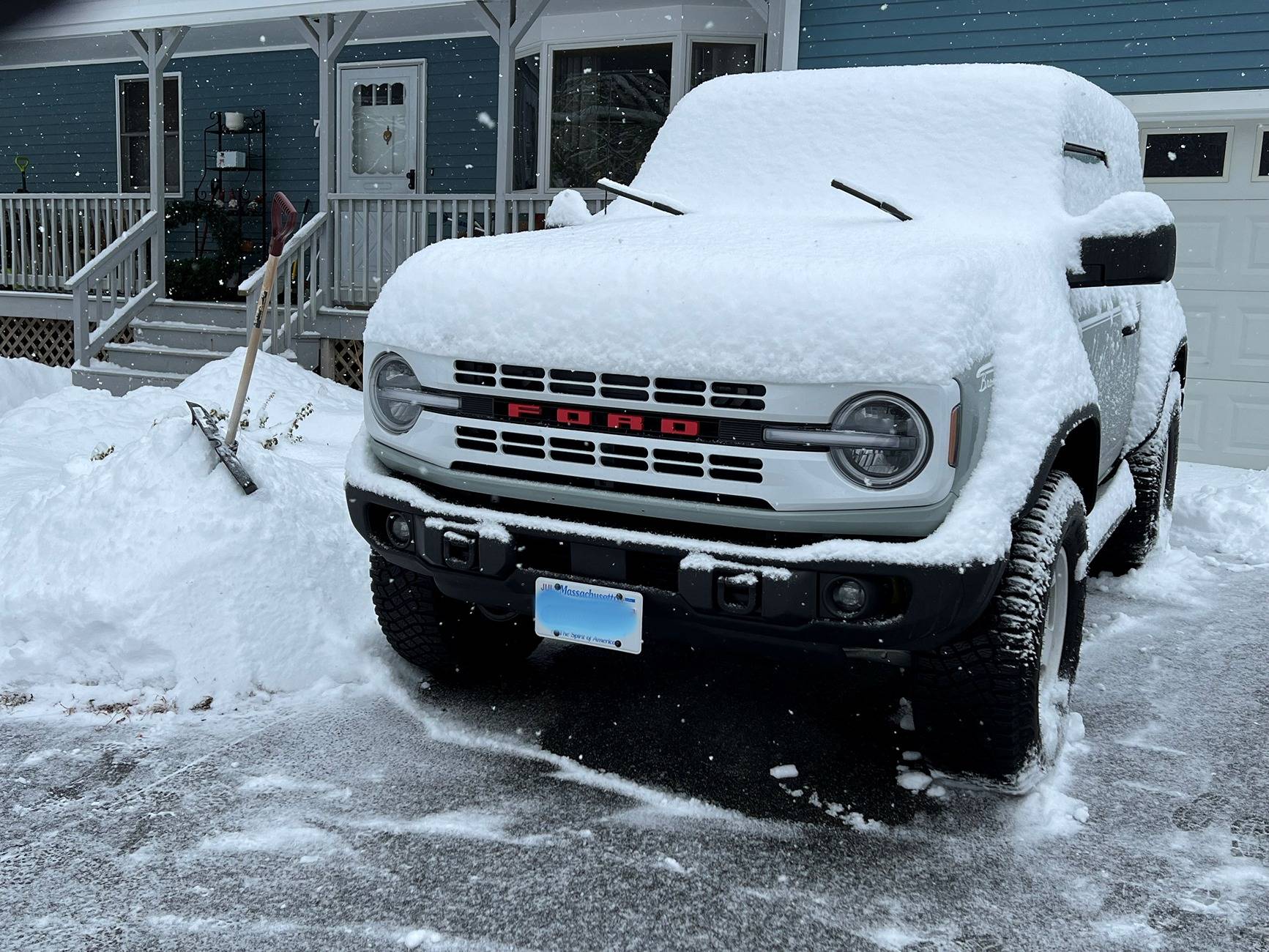 Ford Bronco 4 door soft top windows cracking BroncoSnow