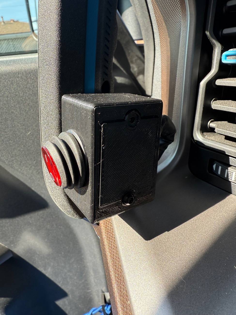 Ford Bronco No Aux Switch Solution IMG_2705