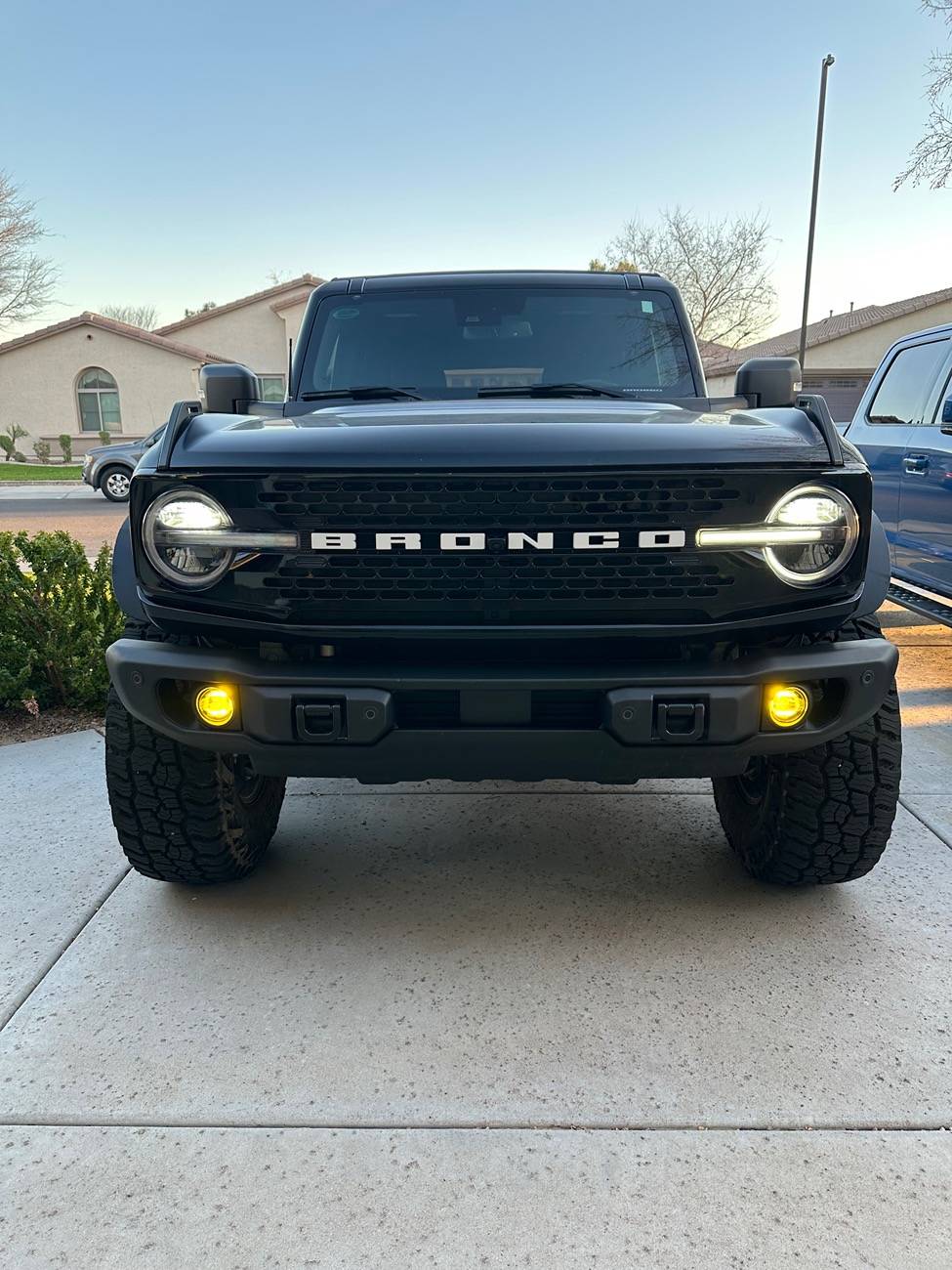 Ford Bronco Capable Bumper question here, concerning its fog lights IMG_3399