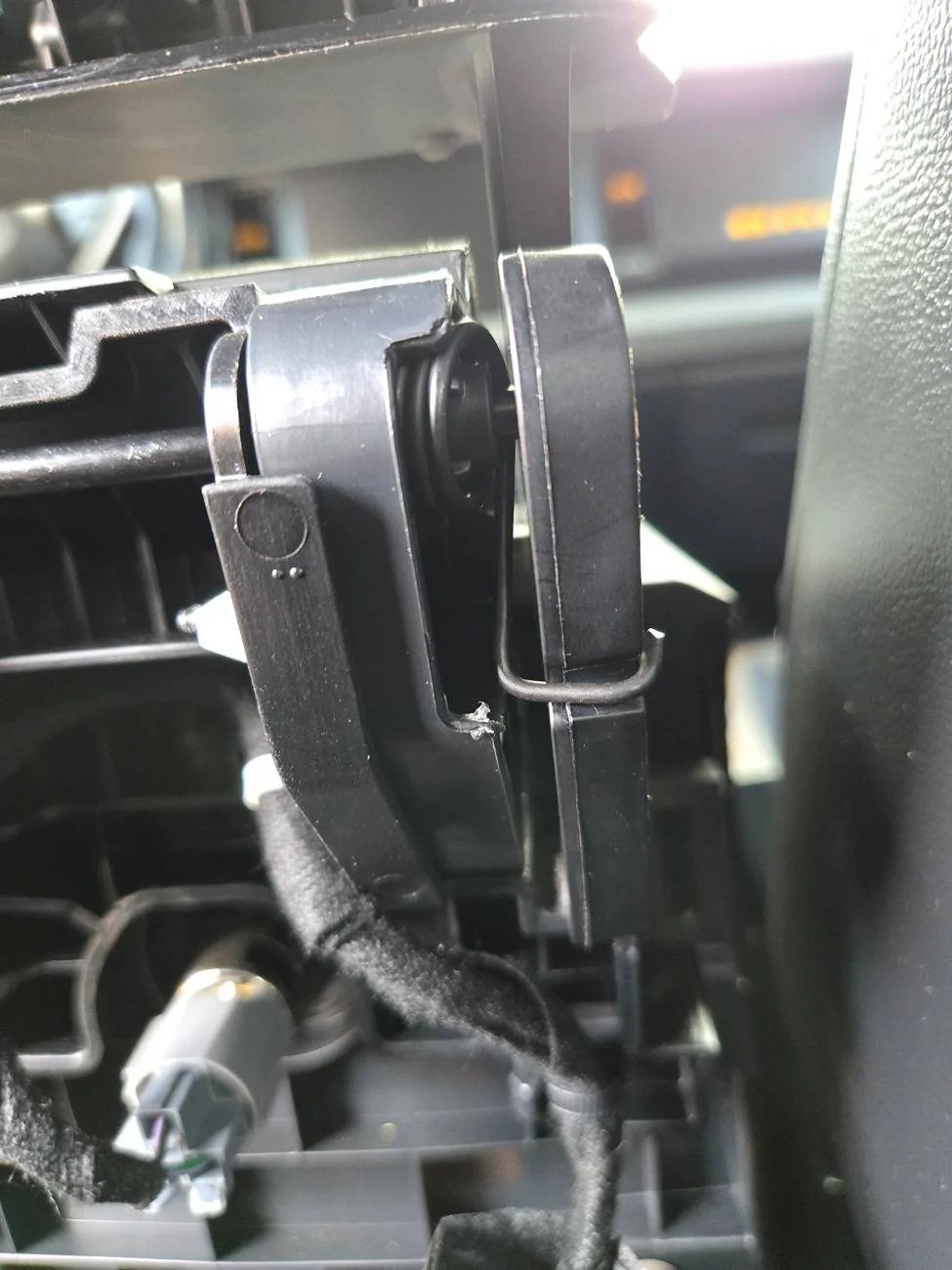 Ford Bronco Center Console Issues 17404289279912266112084680399166
