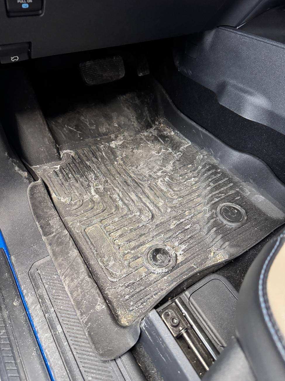 Ford Bronco Cargo Mat - Husky or Weathertech? IMG_4711