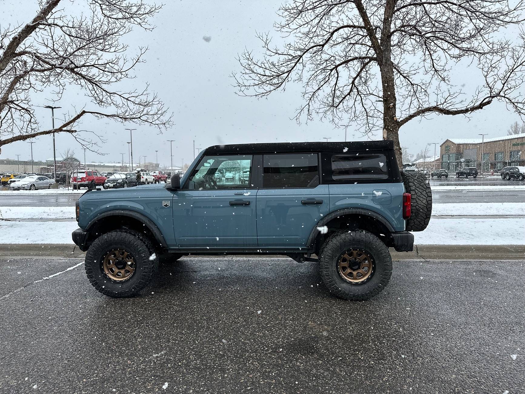 Ford Bronco 2023 Big Bend 2.3L 4dr IMG_3246
