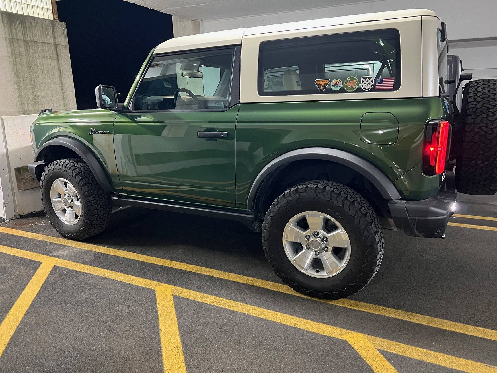 Ford Bronco "Old School" Classic Bronco Looks [Photos Edition] -- post pics of your build! Bronco Wheels